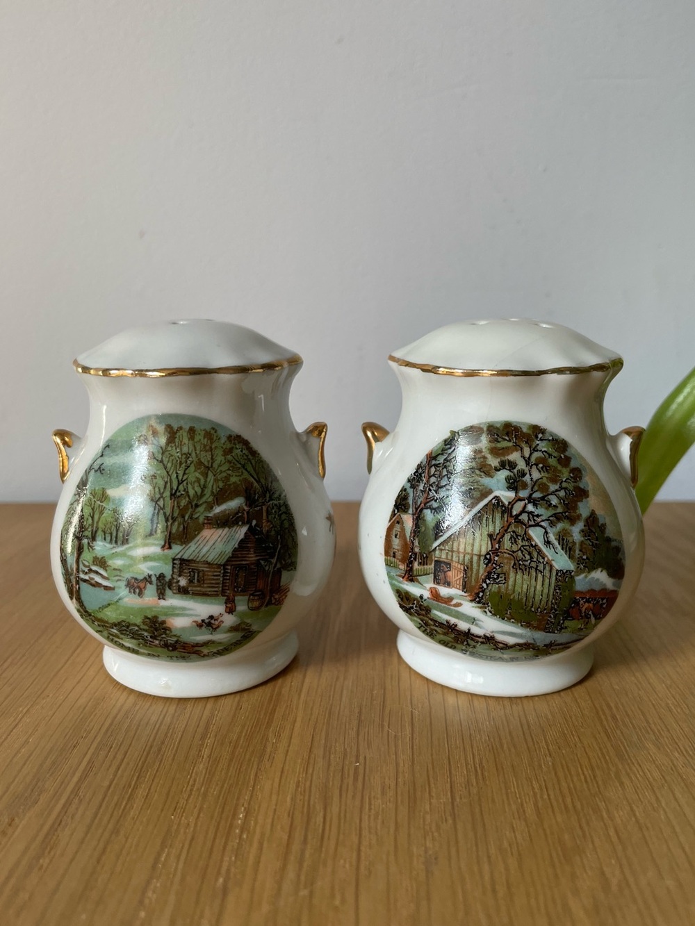 Vintage Midcentury Enesco Old Homestead in Winter Salt & Pepper Shakers Japan